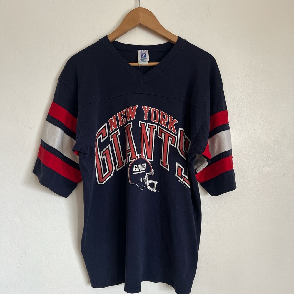 LOGO 7 Navy Apparel